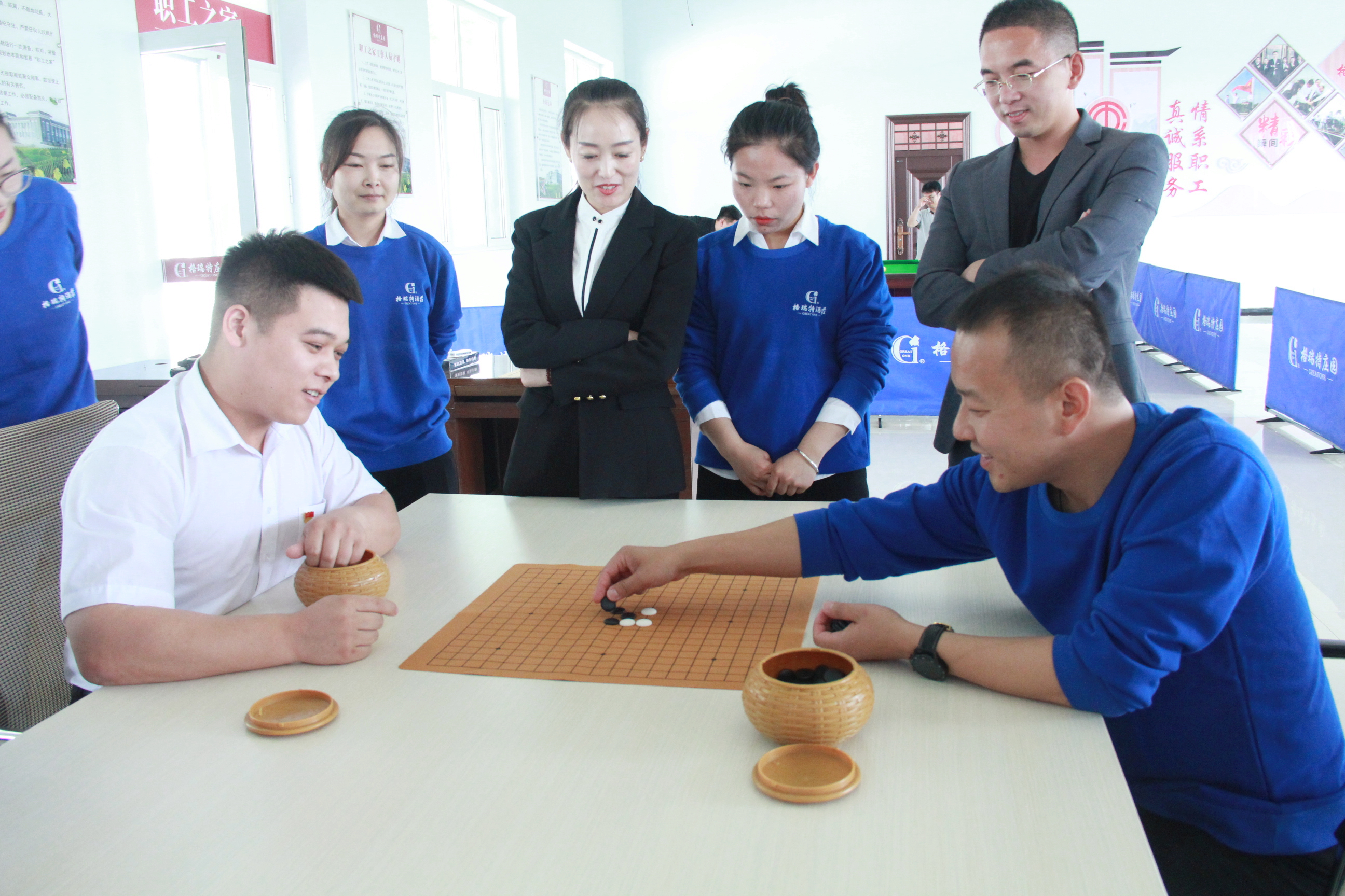 【團結奮進·銳意進取】職工(gōng)運動會第二場——五子棋比賽順利進行！